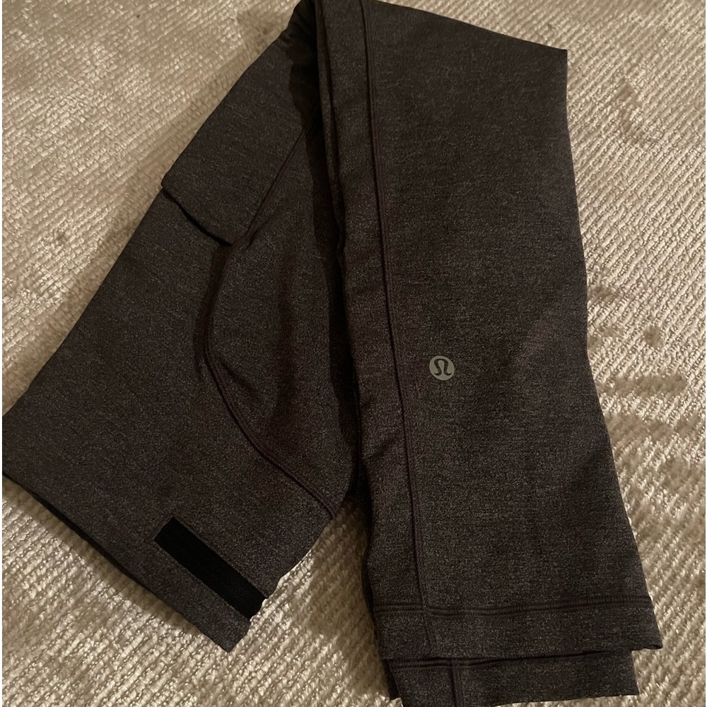 Lululemon speed up crops 21 size 4